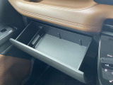 【メンテプロパック】ガソリン車はオイルやオイルフィルター交換。100%電気自動車(EV)はEVならではの診断を実施。これらの作業を一定期間おトクな定額料金でお引き受けする安心のサポートプランです。