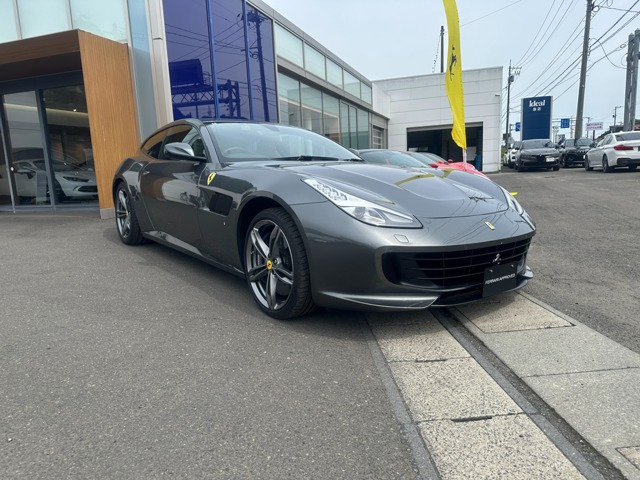 GTC4ルッソ 6.3 4WD