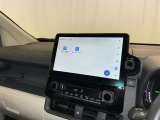 ディスプレイオーディオを装備。スマホとクルマをつなぐことで、これまでのナビに加えて、いろんなサービスが楽しめます。