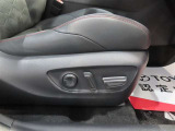 運転席はパワーシート