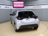 バックカメラが付いているので後方確認が非常にしやすいです。今や運転初心者も熟練者も必須装備!ついていて損はないですね♪