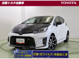 GRスポーツのGをモチーフにした六角形のメッシュ形状の専用のファンクショナルマトリックスグリルで存在感がアップし、走りも特化した人気のGRバージョンの【アクアGRスポーツ】。車検整備付きです。
