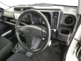 【運転席】運転席周りの画像です。プロの手で隅々までクリーニングしています。ご来店いただき実際に見てみてくださいね☆