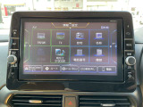 純正メモリーナビ(MM319D-L)付きです。CD/DVD再生、FM/AM、フルセグTV、SDカード、Bluetooth接続にも対応しておりますので、お出かけがさらに楽しくなりますよ♪