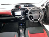 見通しのよいすっきりとした視界で、誰でも運転しやすいです。運転のしやすさは疲れにくさにも繋がりますよ♪
