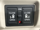 両側電動スライドドア付き、運転席にいながら開閉もラクラク