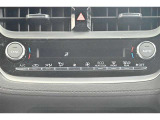 お好きな温度に設定すれば自動的に温度を調節、車内を快適空間に仕上げてくれます。