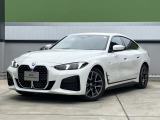 【BMWの伝統】BMWのお車は、&ldquo;駆け抜ける歓び&rdquo;を意識し、走行の安定性とコーナリングの良さを追求し、思い通りにハンドルの操作可能です。