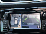 アラウンドビューモニターが付いていますのでバックも縦列駐車にも便利です。