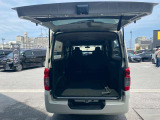 彦根インターからお車で3分とアクセス便利!近くには有名観光地の彦根城もありますので、観光と合わせてのご来店も良いですね♪活気溢れる自慢のスタッフがお客様のご来店をお待ちしております!