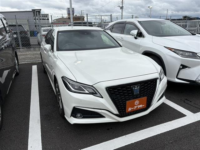 クラウン ハイブリッド 2.5 S Cパッケージ 禁煙車 純正9インチナビ フルセグTV