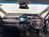 見通しの良い運転席回りとなっておりますので安心して運転をして頂けます!窓が大きいので明るく開放的な室内です
