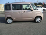 走りにこだわりながら収納力も持ち合わせたお車です。荷物を載せて軽快なドライブを楽しめますよ♪