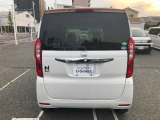 ゆったり、しっかりと座れるシートに運転席は高さ調節可能なハイトアジャスター付き!シート位置の前後と高さ、ハンドルの上下調節で自分にあった最適なポジションを見つけることができます!