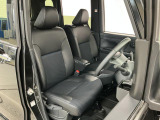 【運転席・助手席】内装ルームクリーニング済みです。しっかり綺麗にしていますので、是非、お確かめください。車に自信があるからこそ、是非一度ご来店頂き内外装も見てもらえると幸いです。