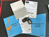 取扱書&整備手帳揃っております☆遠くからドアの開錠施錠が出来る便利なキーレスを装備しています。