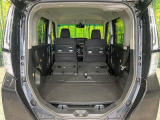 普段のお買い物や通勤、送迎等に十分な荷室スペースを確保しております。セカンドシートを倒すと、大きな荷物の積載も可能です♪