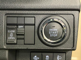 【パワースライドドア(左側)スイッチ】 スライドドアをワンタッチで開閉できます。