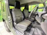 運転席シート廻りは使用感も少なく、良好な状態となっています。丁寧に使われていたことがよくわかりますね。