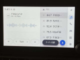 ディスプレイオーディオでスマホを接続してナビをご利用いただけます。