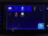 スマートフォンに接続すると、音楽を聴くことができます♪もちろんFM/AMラジオもお聞きいただけますよ♪