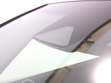 ホンダセンシング搭載。誤発進抑制機能・路外逸脱抑制機能・歩行者事故低減ステアリング・車線維持支援システム・先進車発進お知らせ機能など多彩な先進安全機能でより安全で快適なドライブを支援します。