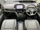 セレナ 1.2 e-POWER ハイウェイスターV 