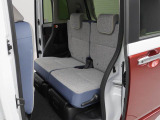 納車の前にはエンジンオイル、オイルエレメント、エアクリーナー、クーラント、バッテリー、ワイパーゴムのチェックまたは交換を行います!