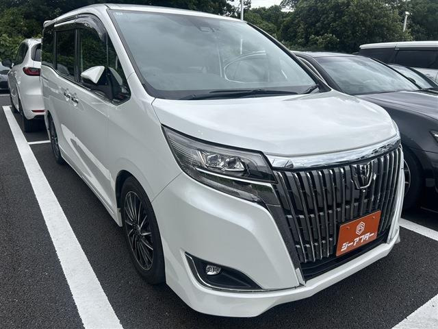 エスクァイア 2.0 Gi 禁煙車 後席モニター