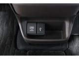 スマートフォンなどの音楽再生が可能なUSB接続ジャック装備車両です♪♪♪