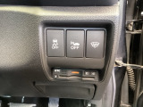 ビルトインタイプの【ETC】で見た目もスッキリ。高速道路の利用にとても便利です。VSA搭載。横滑りを抑えて、安全な走行を確保します。