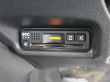高速道路の利用をスムーズにするETC車載器付きです。