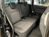 【シート】シートは運転する方の疲労が極力溜まらないように設計され、乗り心地も快適な素材を使用しています!是非一度ご来店いただき座ってみてください♪