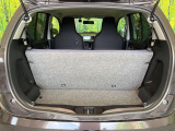 普段のお買い物や通勤、送迎等に十分な荷室スペースを確保しております。セカンドシートを倒すと、大きな荷物の積載も可能です♪