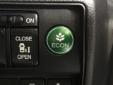 ★ECONスイッチ★ エコドライブを加速しよう!スイッチをONにすると、運転の仕方によるロスを抑え込み燃費をよくするようクルマが頑張ります(*^ー^*)燃費向上にチャレンジ♪
