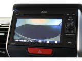 ◆◆バックカメラの画像です。車庫入れの安心感がアップしますね☆