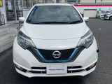 店頭にお越し頂きますと、これから販売前のお車も拝見することが出来ます。タイミングが良ければ予想外の車両が見つかるかもしれません☆☆☆
