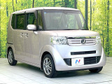 高透明度のガラス皮膜で撥水はもちろん、上質なツヤ・光沢を実現。紫外線や酸性雨から大切な愛車を保護し、色あせ・劣化を防止。「弾スプラッシュコート」、「弾プリミッサコート」からお選びいただけます。