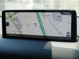 マツダコネクトの10.25インチワイドセンターディスプレイです。『Android Auto』『Apple CarPlay』や独自のコネクテッドサービスに対応したインターフェイスシステムです。