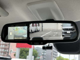 アラウンドビューモニターはミラー部分に映しだすことも可能です!