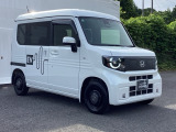 スライドドアなら狭い駐車場でもドアをぶつける心配がありません。ステップが低く乗り降りもしやすいです。
