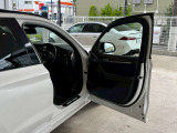 BMW Premium Selection 調布/〒182-0015東京都調布市八雲台2-14-1/TEL.042-426-1166/営業時間:10:00-18:00