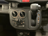 スタッフが損害保険資格を持っておりますので、自動車保険の試算や各保険会社の保険料比較等についてもお気軽にご相談ください (当店は『損保ジャパン日本興和』 『東京海上日動』 の代理店です)。