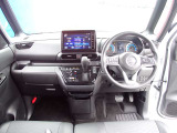 周りが見やすく運転しやすいお車です♪
