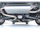 車両の下回り、後方より撮影。サビもなくきれいな状態です。
