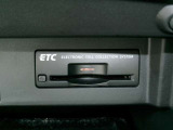 ビルトインタイプのETC装備です!高速道路もストレスなくスムースに走行できますよ。