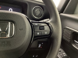 ステアリング右手側に安全運転支援機能のホンダセンシングをコントロールするスイッチ