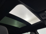 アウトランダー PHEV 2.4 P 4WD 本革シート
