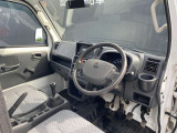 NT100クリッパーの運転席周りの画像です。