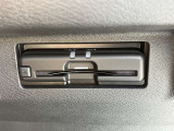 ETCで高速代の支払いもスムーズ!カードを持っていればご納車日当日からご利用いただけます。別途セットアップ料が必要です。